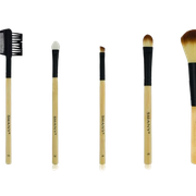 Makeup-Brush-4