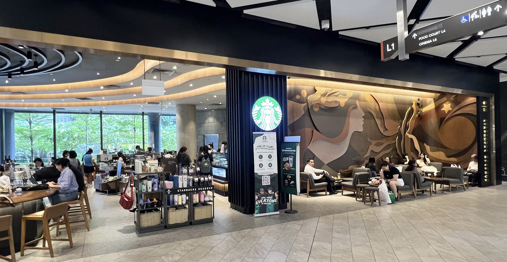 Expansive seating area at Starbucks Reserve PLQ Mall