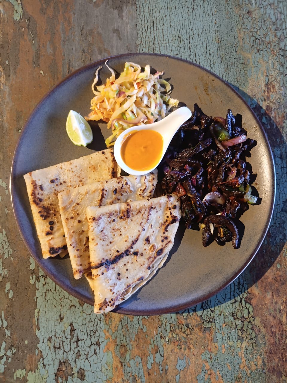 Liver/kidney with pancake/chapati