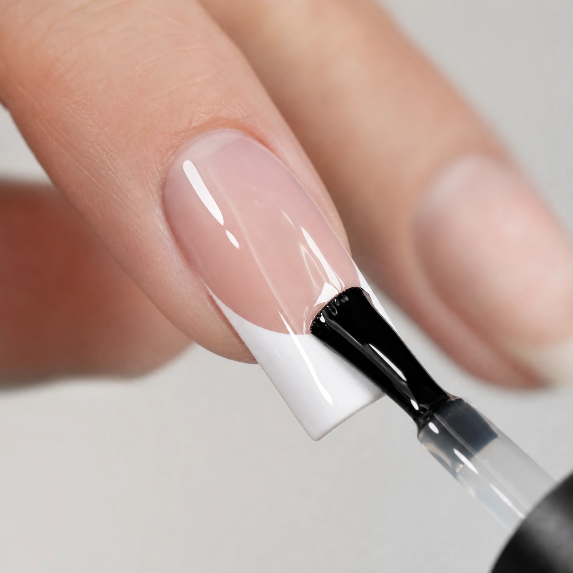 The High-Gloss Top Coat