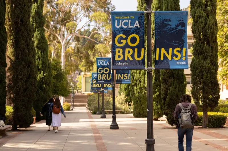 UCLA and Oracle in Talks Over Delayed SaaS Project
