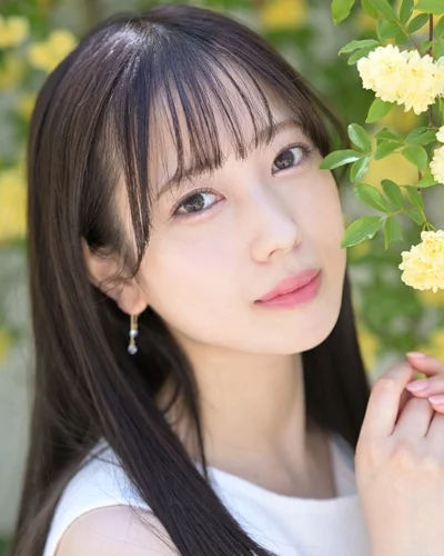 Kominato Yotsuha 小湊よつ葉