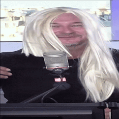 Ava-Wig-Gif.gif