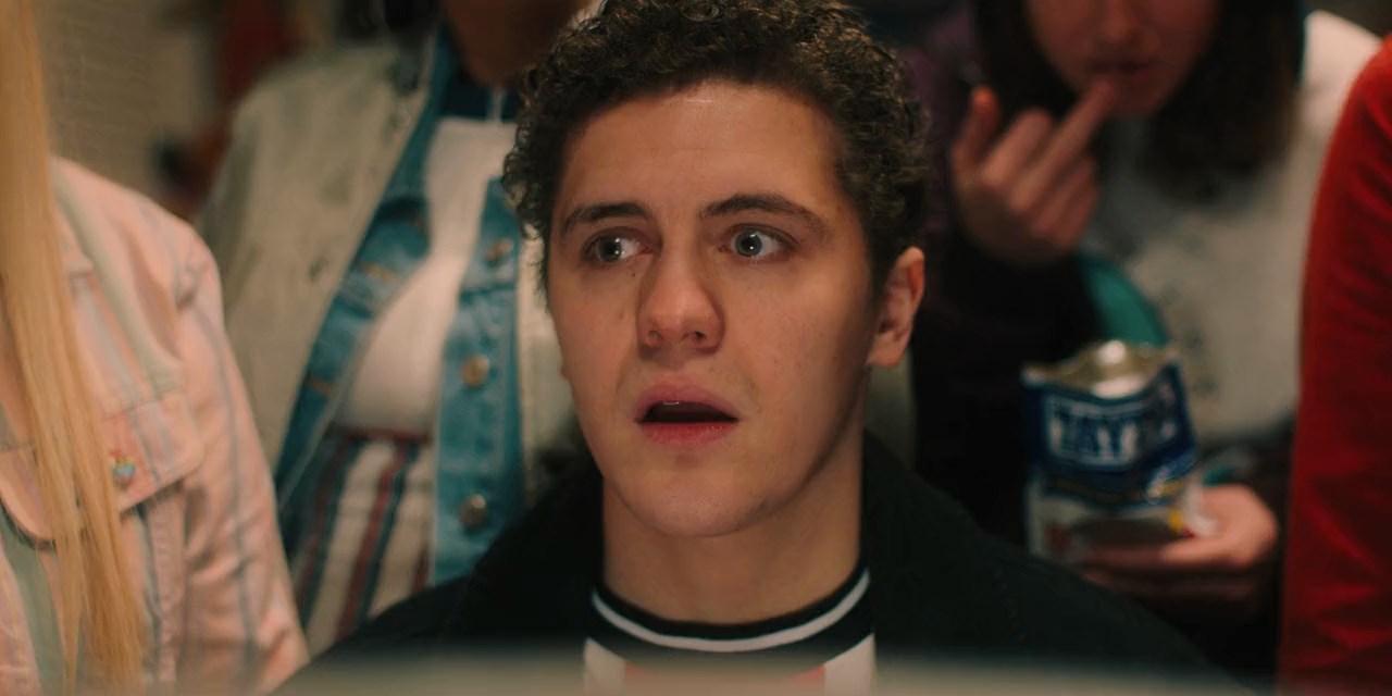 Derry Girls Screenshot