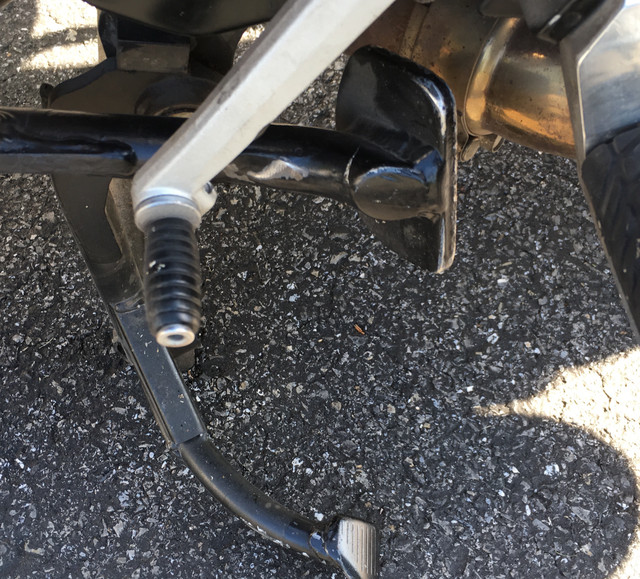 Kickstand4