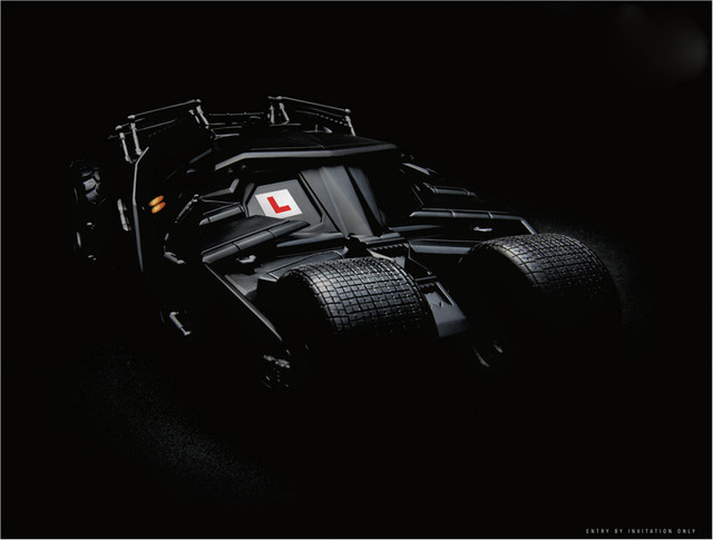https://i.ibb.co/9HdHpjd/Bat-mobile.jpg
