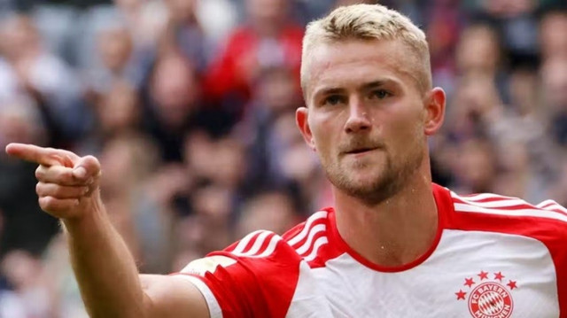 MU đàm phán thất bại De Ligt trở lại Bayern Munich tập luyện