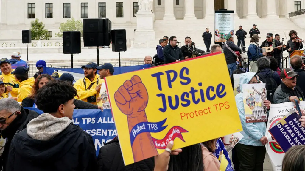 US Supreme Court Backs Trump on Deportation Protections