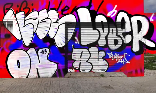 Graffiti artwork by Zkur