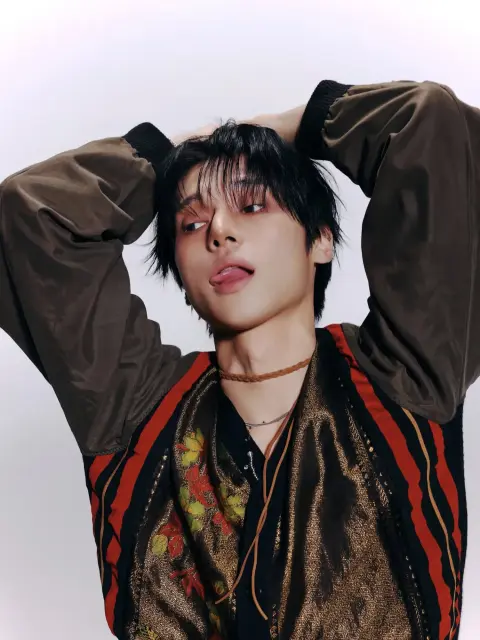 woo young ateez 1408845.webp