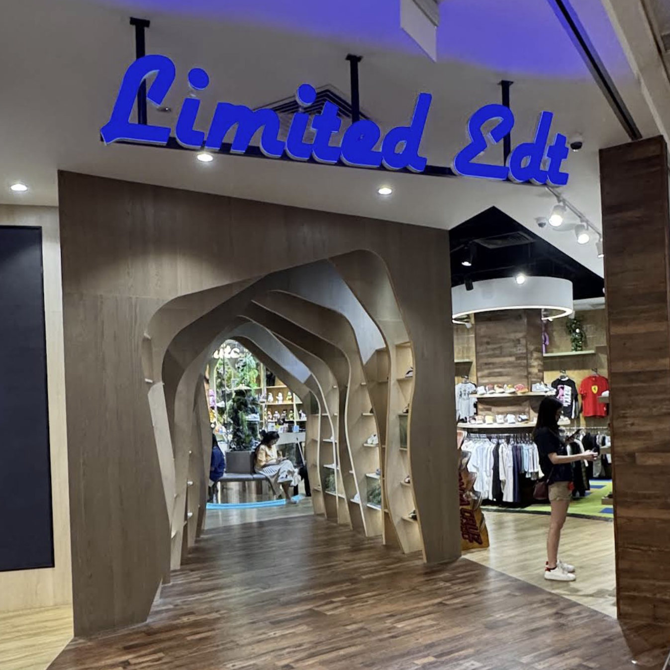 Streetwear apparel and accessories at Limited Edt