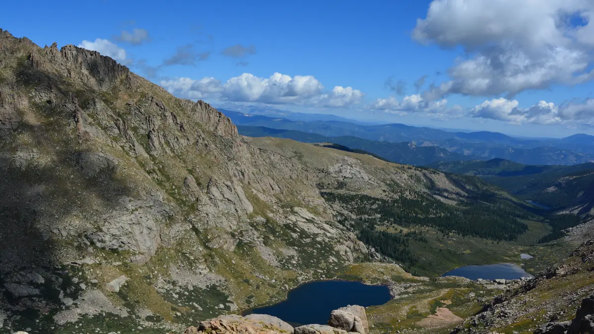 US Tourist's Dog Mishap Highlights National Park Leash Rules