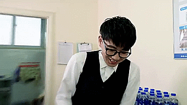 insta.gif