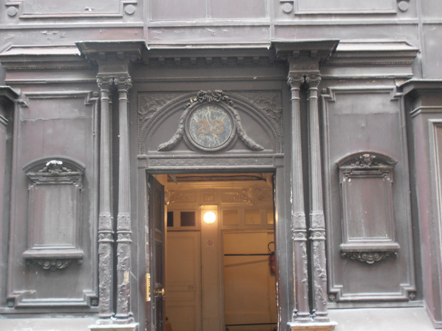 Porte-Rue Blondel.jpg