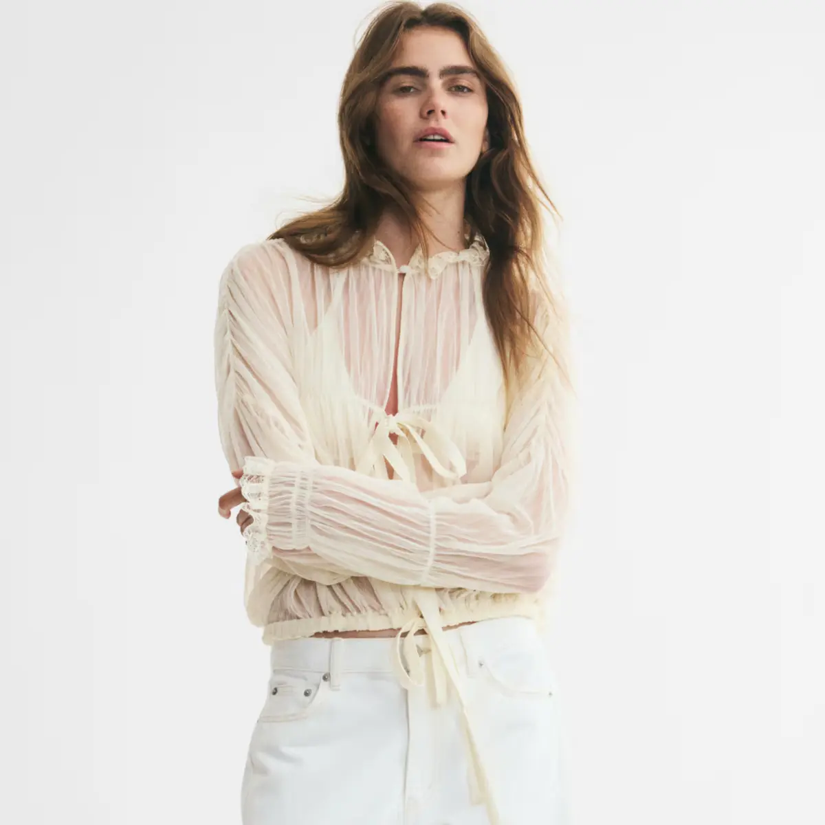 H&M lansează colecția de vară: Eleganță la prețuri accesibile
