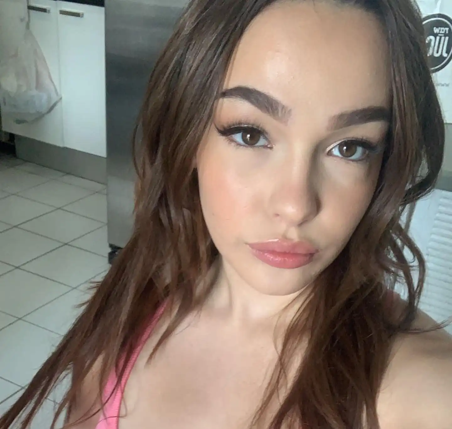 Rissa May Wallpapers Insta Sport Bio (2)