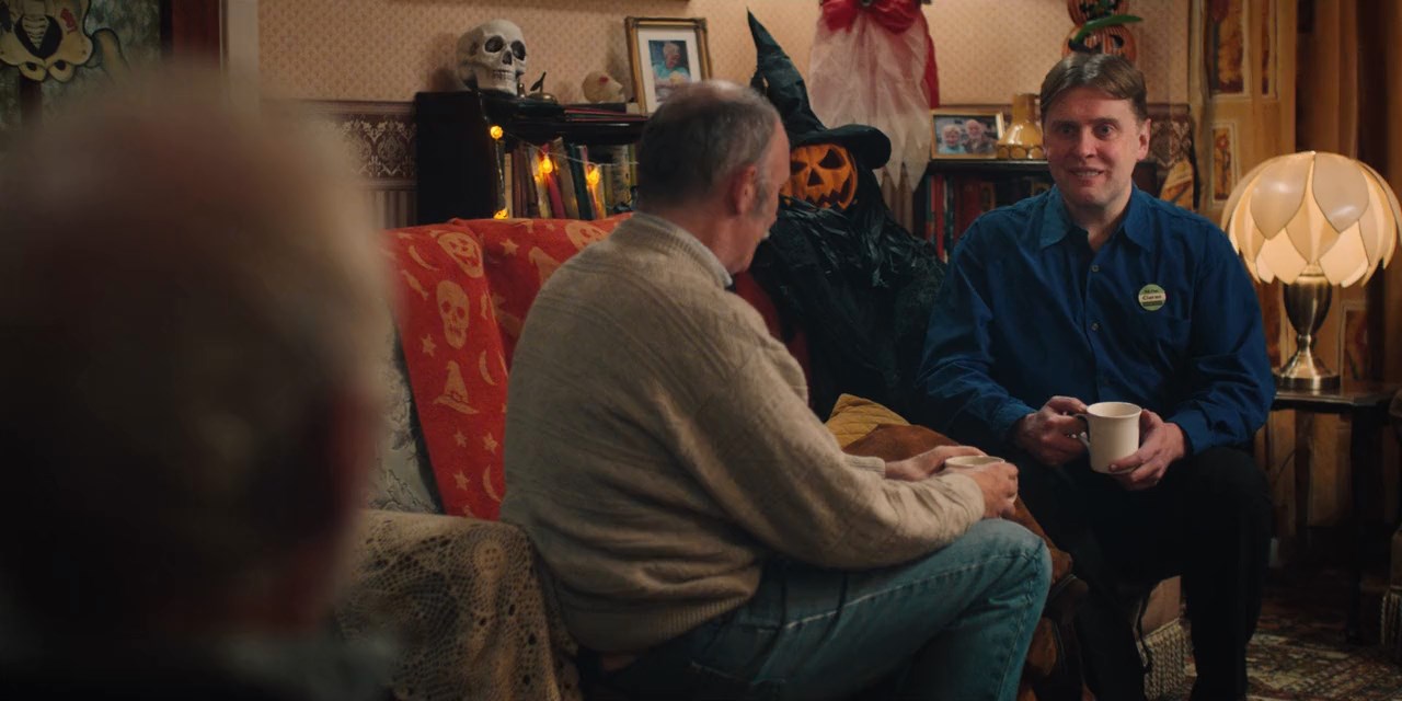 Derry Girls Screenshot