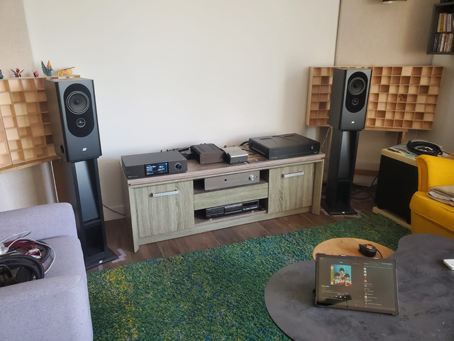 [Image: 53f3cc12-df02-4298-af29-94a5efae6d16.jpg]