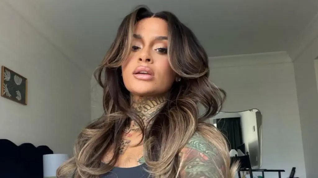 Kehlani's Tattered Dress Sparks 'Mad Max' Comparisons
