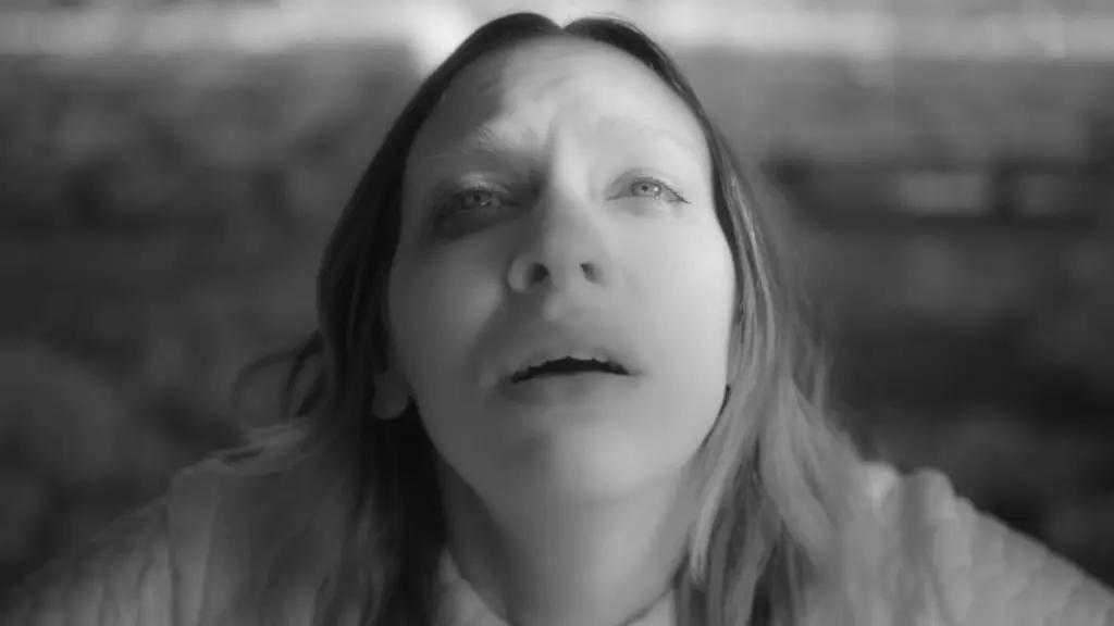 New Thriller 'Godhead' Blends Hitchcockian Suspense with Sci-Fi Mystery