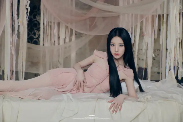 heejin loona 1377413.webp