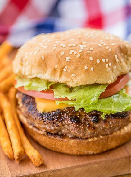 Crack Burgers: Discover the Secret to Juicy Perfection!