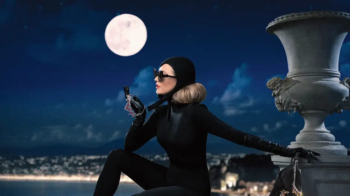 Full Moon Travel is Gaining Popularity