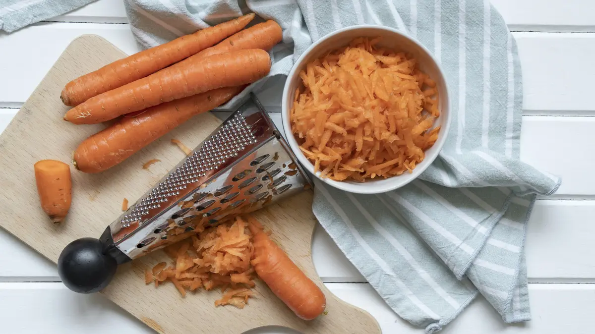 The Comeback of a Forgotten Carrot Salad