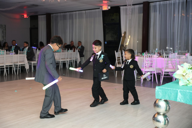 IMG-9827