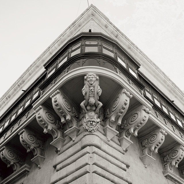 OLYMPUS-DIGITAL-CAMERA.jpg