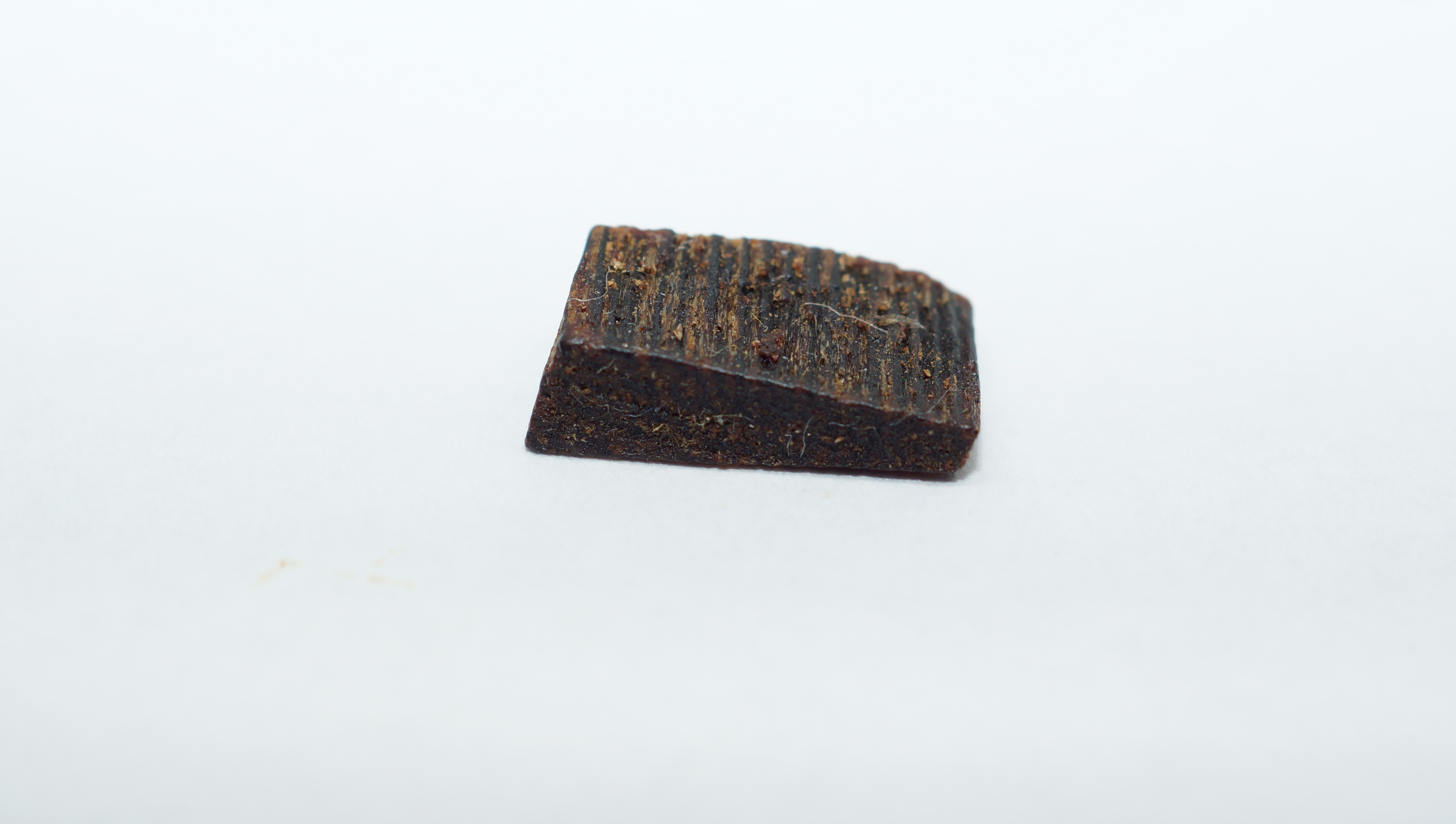 [Ouddict.com] Oud Wood