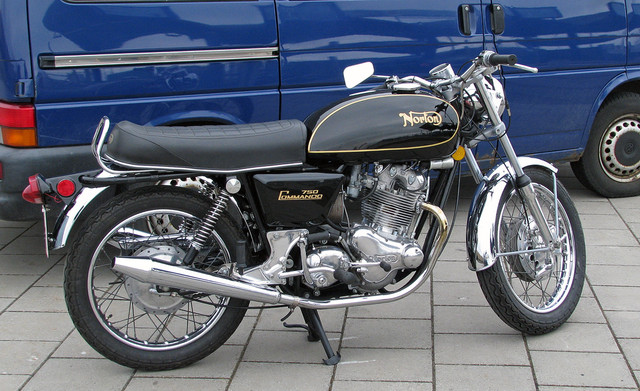 Norton Commando 750cc 1971