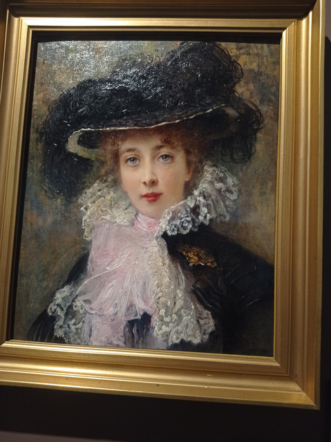 1000000836