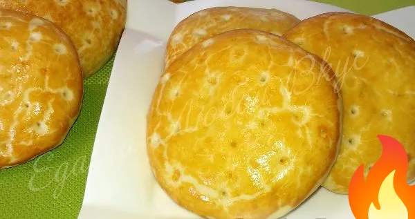 Постер Лепешки на сметане (в духовке)