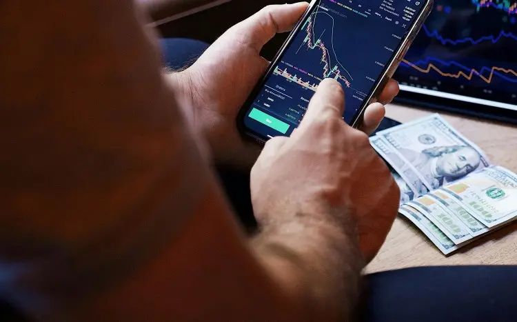 XRP Ledger Sees Sharp Rise in Activity