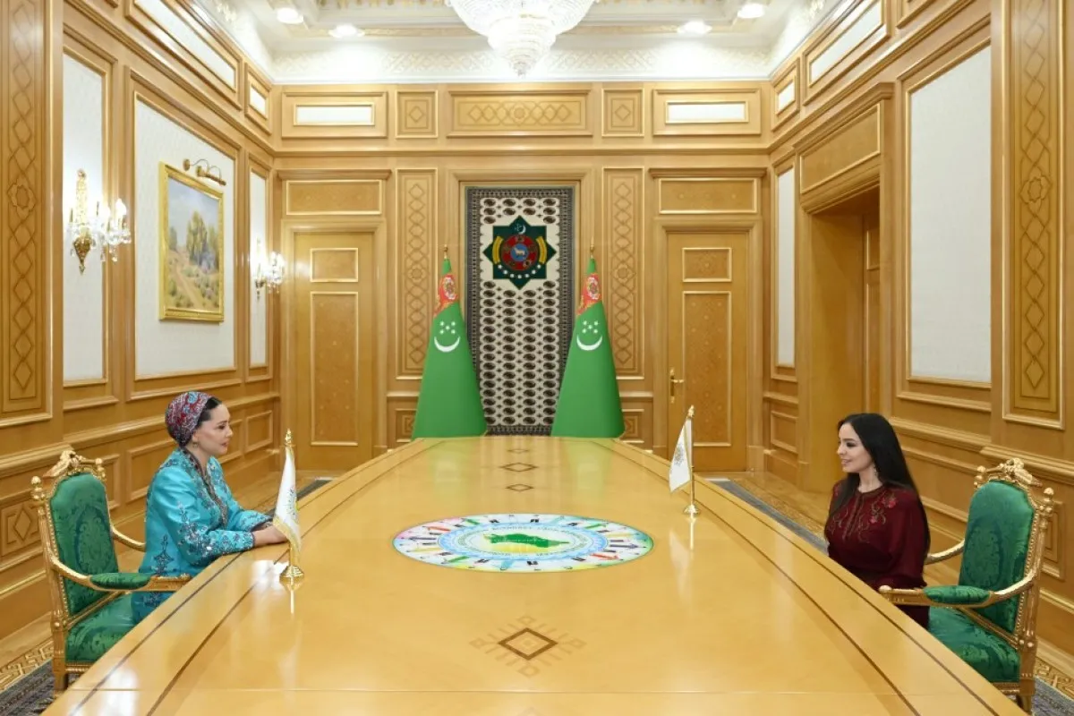 Leyla Əliyeva Arkadağda Oğulcahan Atabayeva ilə bir araya gəlib