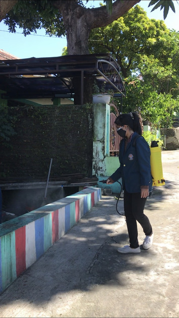 Penyemprotan Disinfektan
