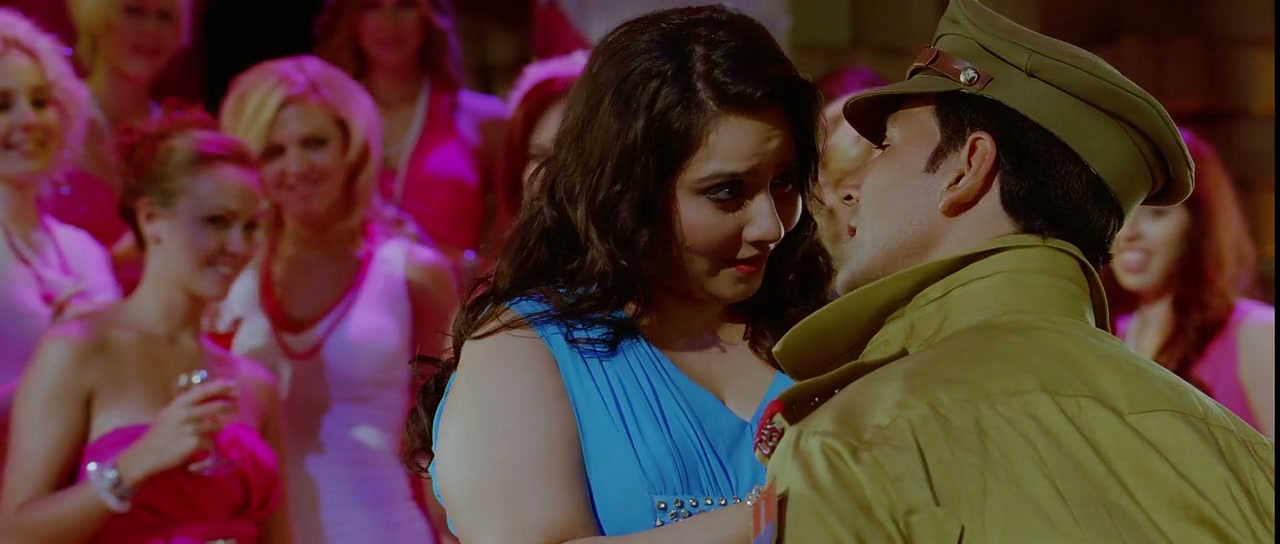 Desi Boyz Screenshot