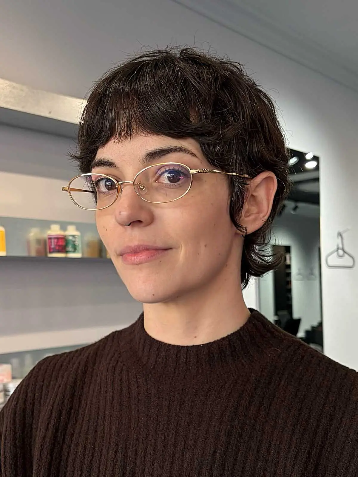 The Enduring Appeal of the 90s Bixie Cut for Women Over 40