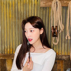 Fq8Nk Rn Xg AIf4a T