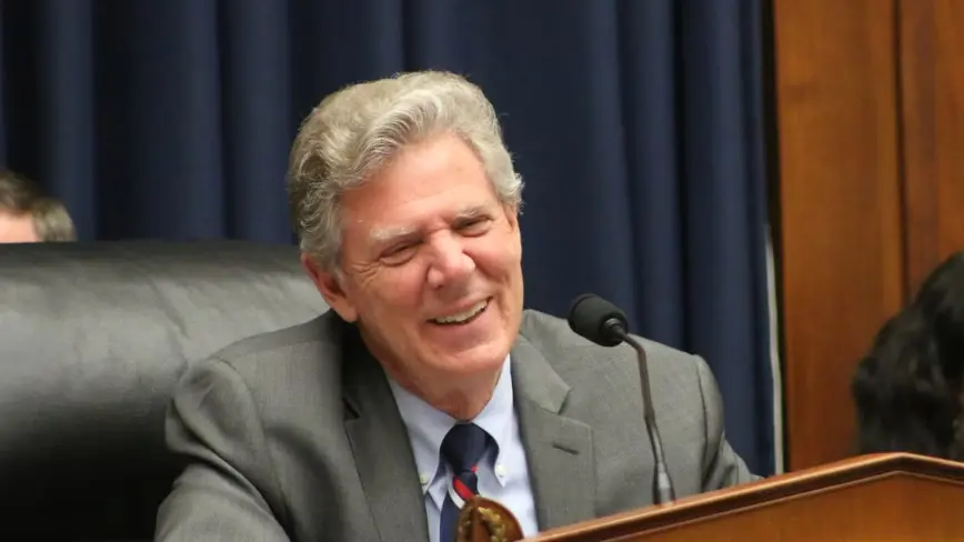 Top Democrat Challenges Musk on xAI Data Center Emissions