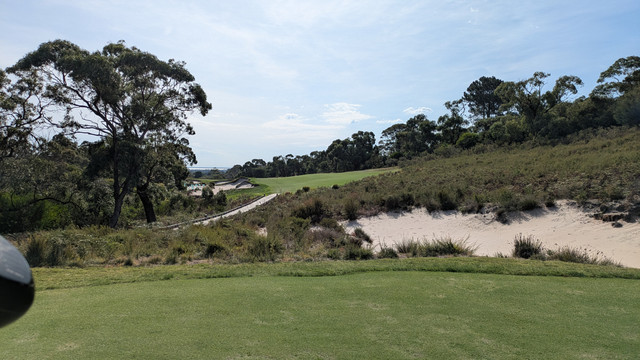 3 tee