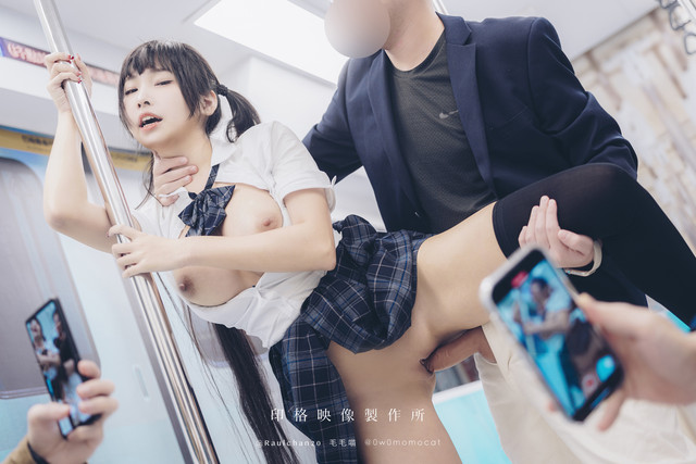 Momo-Miss-KON-com-047