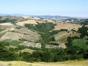 Camping Podere Sei Poorte Monteciccardo omgeving - Kleine Familiecamping Italie - www.LuxeTentHuren.nl