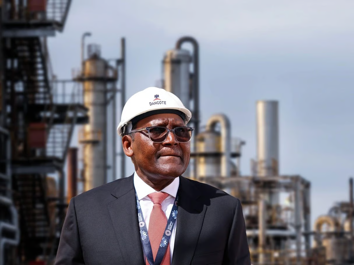 Illustration - L'IPO Dangote : 5 milliards sur cinq bourses africaines — acheter du pétrole africain en naira, recevoir des dividendes en dollars