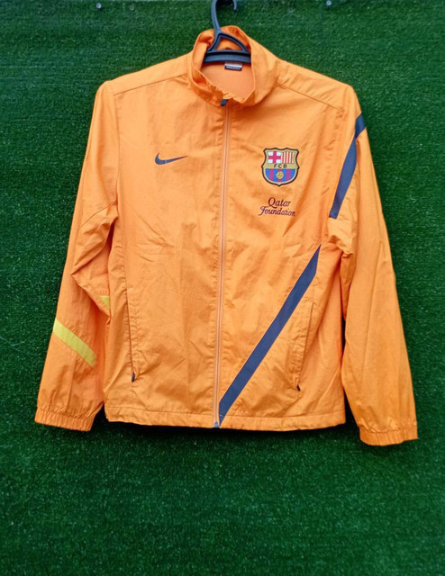 barca-12-jacket-fireburn1