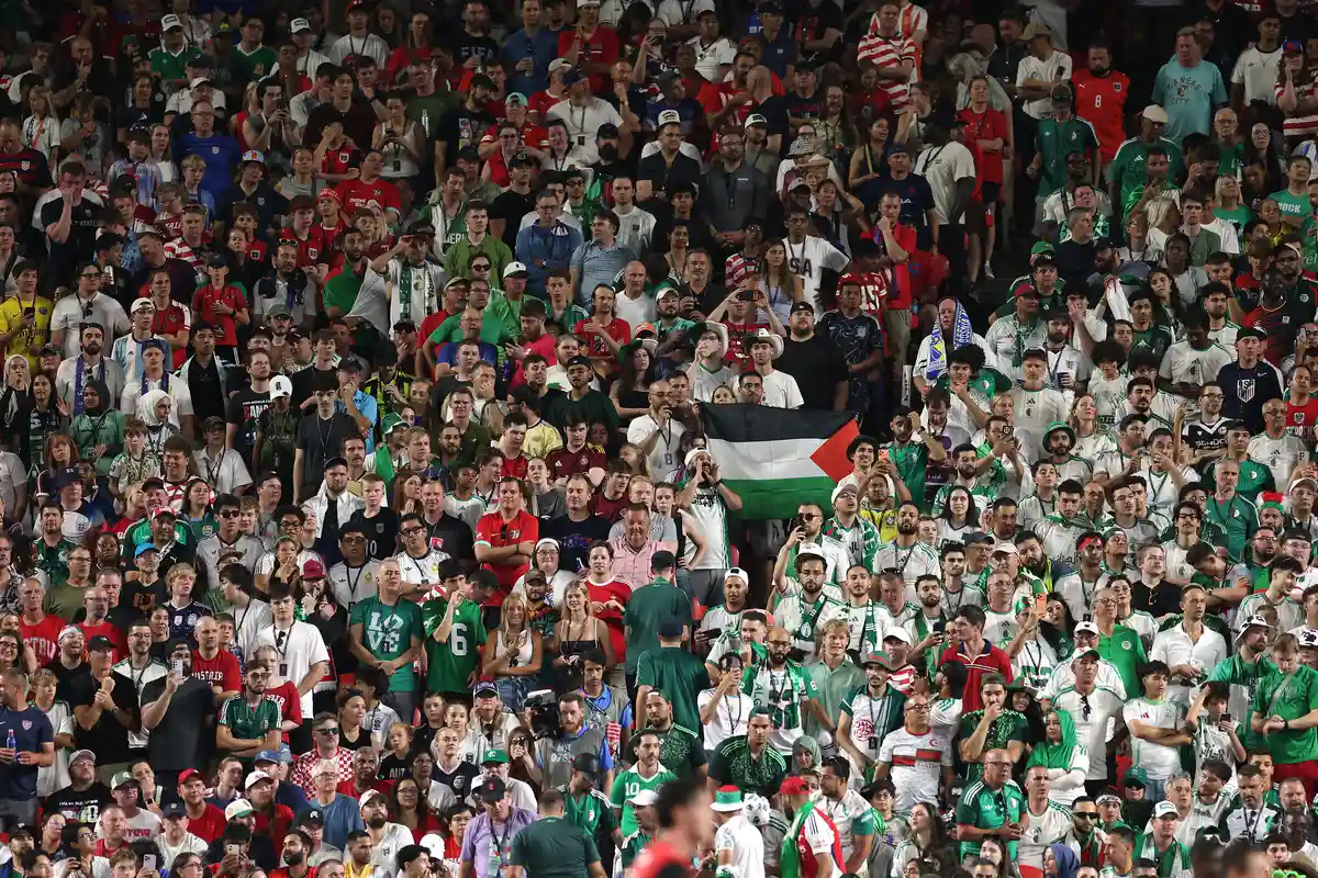 De ce să aplaudă Bosnia și Palestina