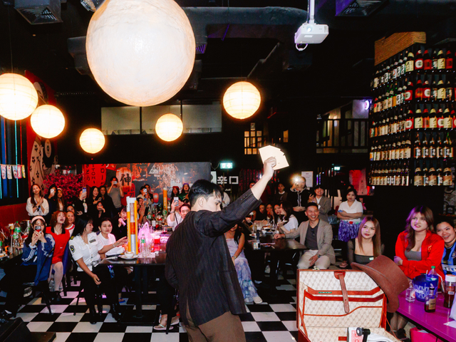 Conference opener magician Bangkok
