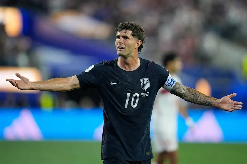 Christian Pulisic: Hành trình từ Hershey tới thủ lĩnh tuyển Mỹ