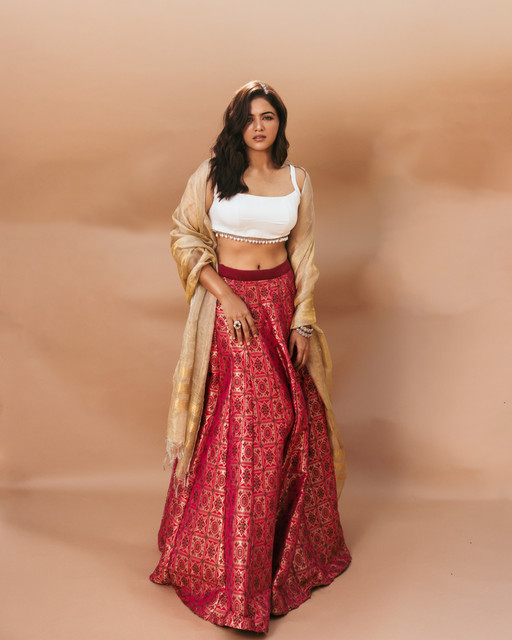 Wamiqa Gabbi (4)
